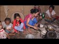 Cooking local organic chicken meat in traditional way ll Primitive technology