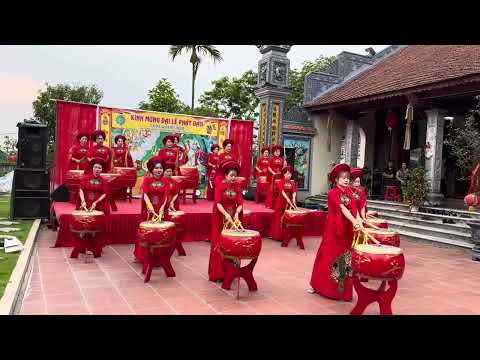 Múa trống Dòng