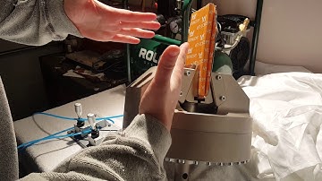 100kN Pneumatic Wedge Grips for Tensile Testing