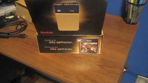 Kodak ZI8 Unboxing!!!