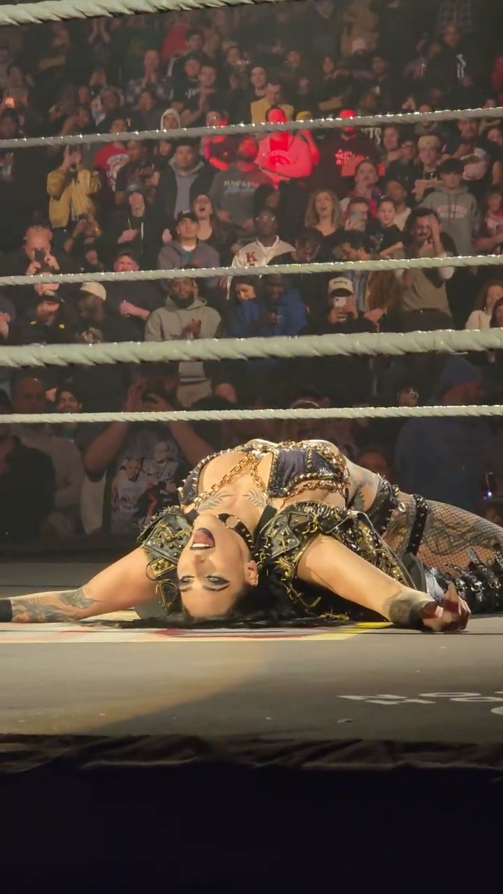 ⭐︎mami⭐︎ MAMI 👏 IS 👏 THAT 👏 GIRL 👏 - YouTube