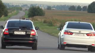 Гонка Toyota Camry 2.5 vs Skoda Octavia 1.8 TSI