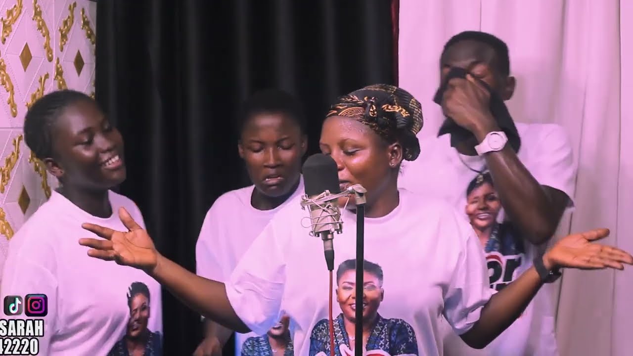 POWERFUL PRAISE JAMFEATGIFTED SARAHKWAKU GYASI JNR AND ADOMBA BLESSING PLS SUBSCRIBE AND SHARE