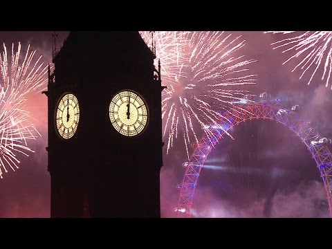 London Fireworks 2016/ 17 - New Year's Eve Fireworks - BBC One