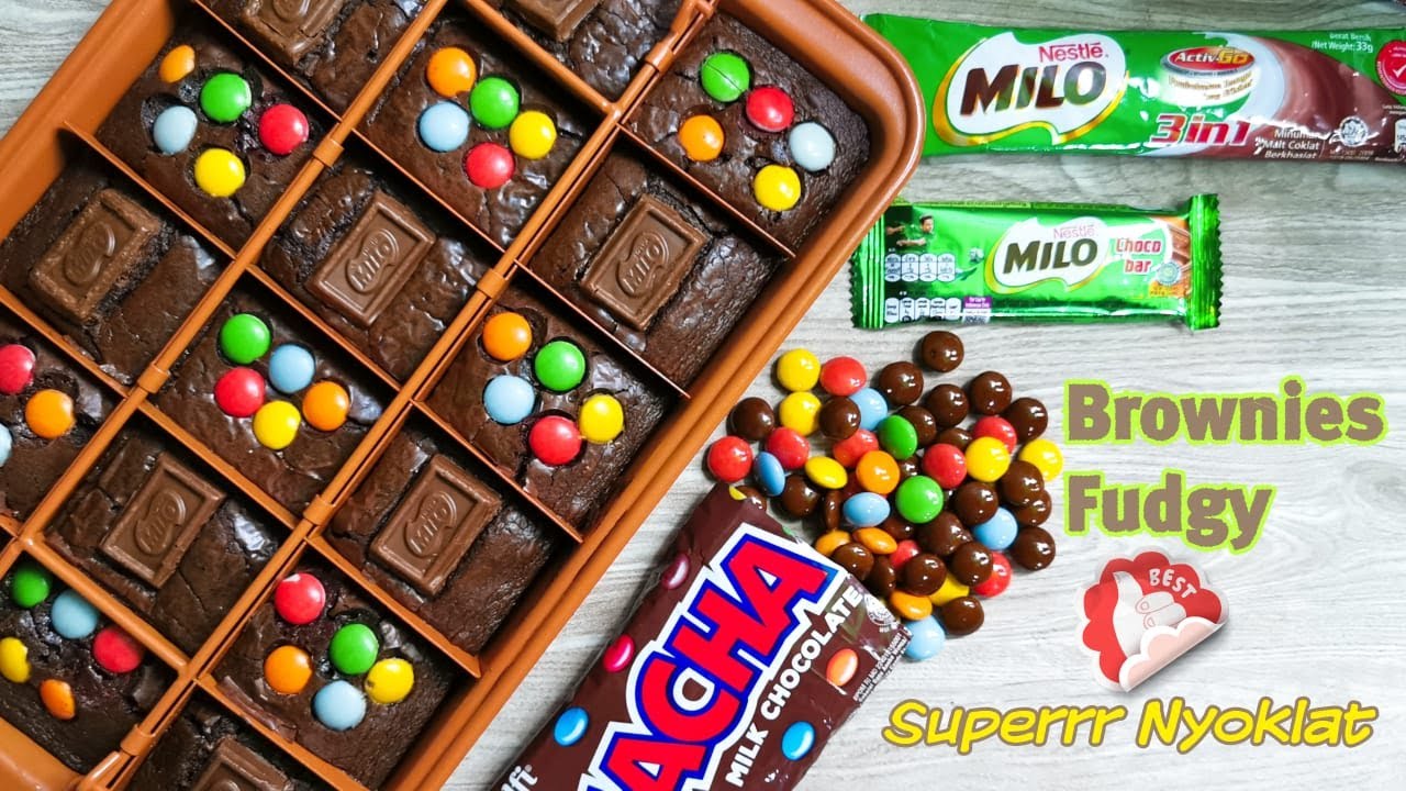 Porno qiz yigitga erkalaydi Yetuk ayolni olomon sikishdi