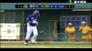 20130512 CPBL 黃仕豪撲接NP 1局上