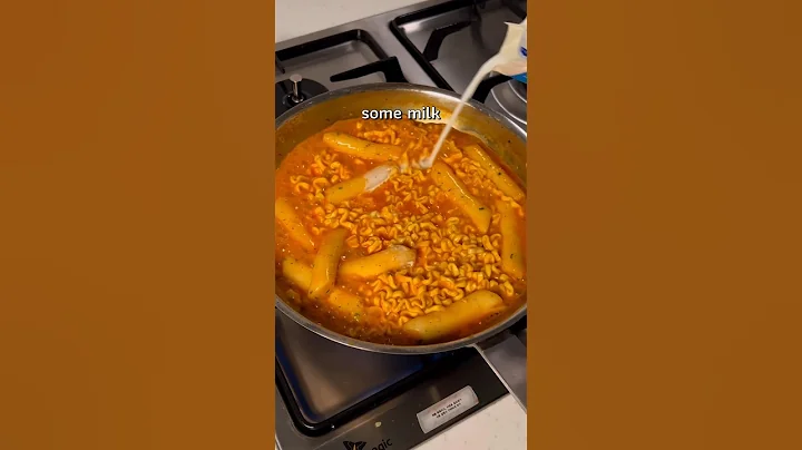 Carbonara buldak ramen tteokbokki