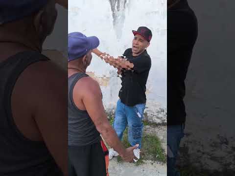 Dejo A Su Hija Toda La Noche Encerrada Migrantes Stopalmaltrato Maltratoinfantil Problemasdepare 