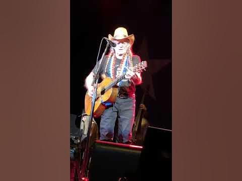 willie nelson biloxi