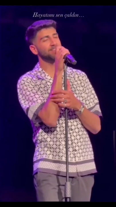 Dur gitme hayatımı sen çaldın #amo988 #müzik #music #dur #hayat #durgitme #shorts #keşfet #söz #fyp