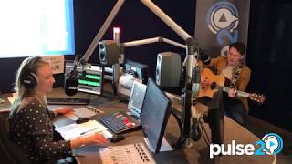 Thomas Lillywhite Performs Live on Pulse 2