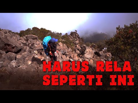 Solo Camp and Solo Hiking Mt Lawu || Pendakian naik jeep !!!