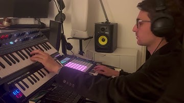 Arturia Minifreak, Piano & Violin Textures | Cinematic Soundscape