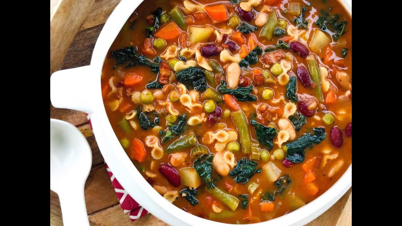 The MOST DELICIOUS Minestrone Soup Recipe - YouTube