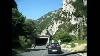 Поездка на автомобиле по дорогам Италии