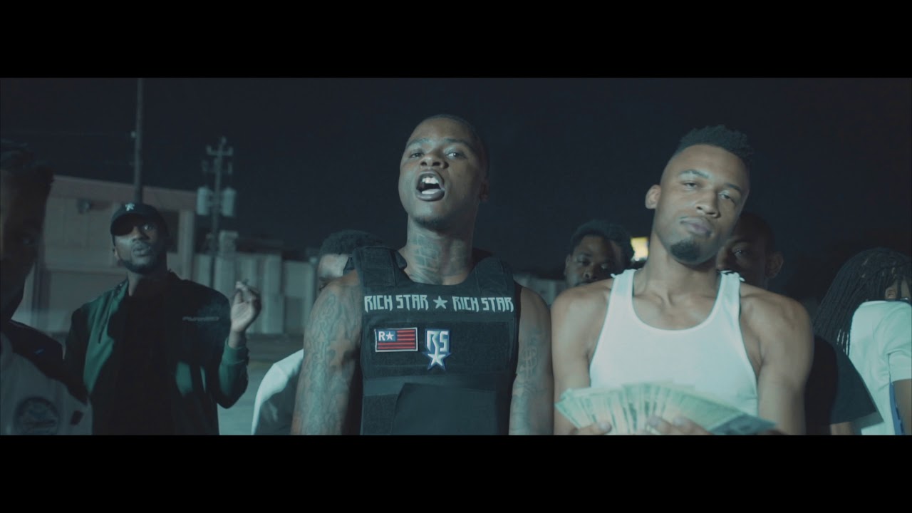 Yung ro - Hunnids on me