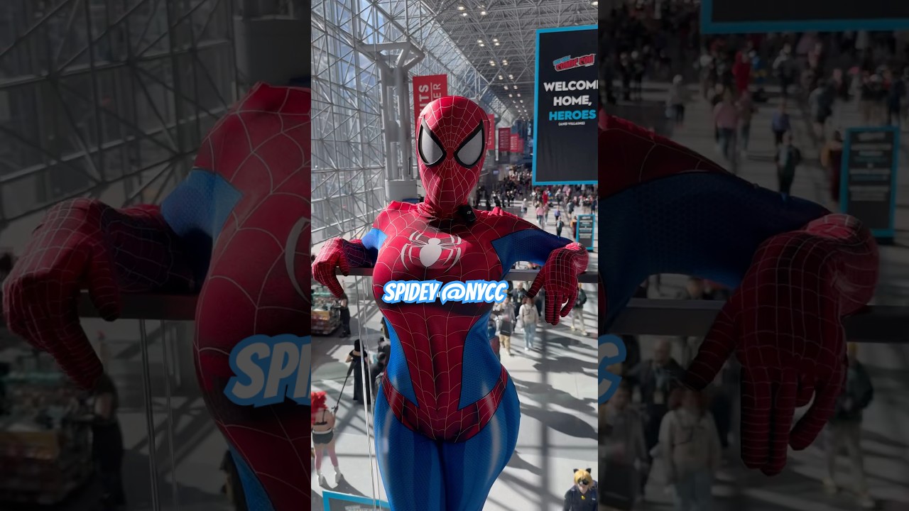 Saying hi to everyone at NYCC! #javitscenter #ootd #cosplaygirl #foryou  #viralvideo #nycc