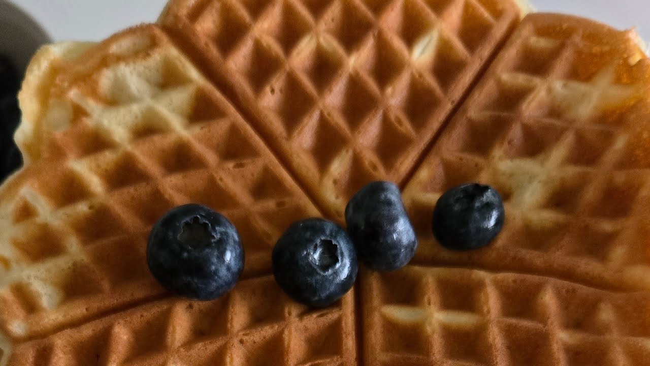 Tam ölçülü Waffel  / Waffeln rezept #aboneol #beğen #tarif #waffle #abonieren #keşfetedüş 