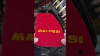 Air filter replacement on a 50ccm Peugeot Speedfight 2 #scooters