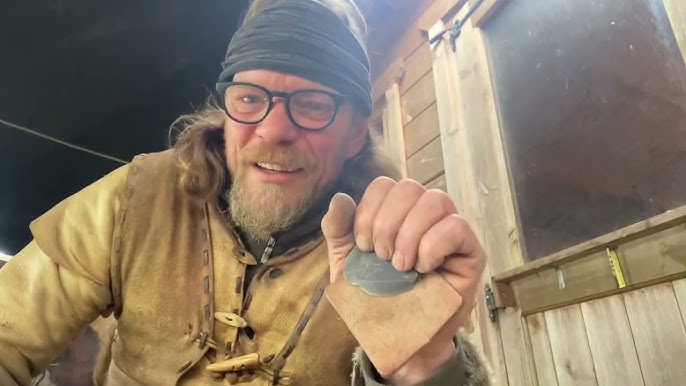 How to Make Flintknapping Tools