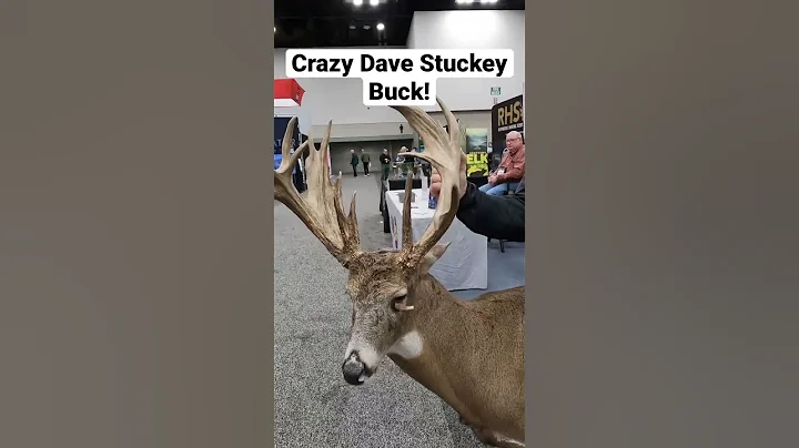Crazy looking Dave Stuckey Buck! #hunting #deer #a...
