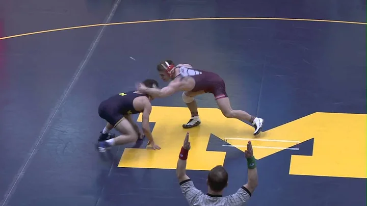 Virginia Tech Hokies at Michigan Wolverines Wrestling: 125 Pounds - Dance vs. Youtsey