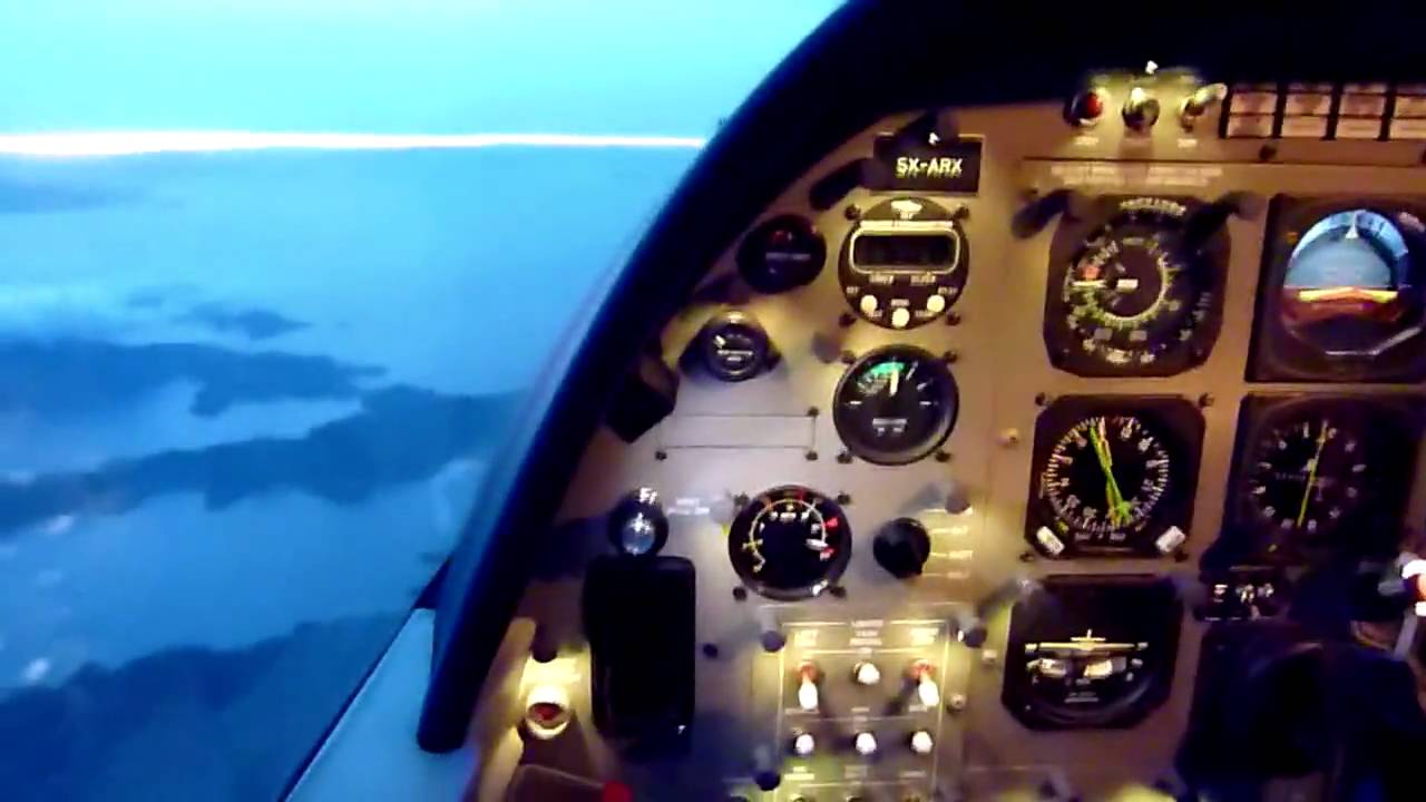 Sunrise & Approach to Samos Island (LGSM) - YouTube