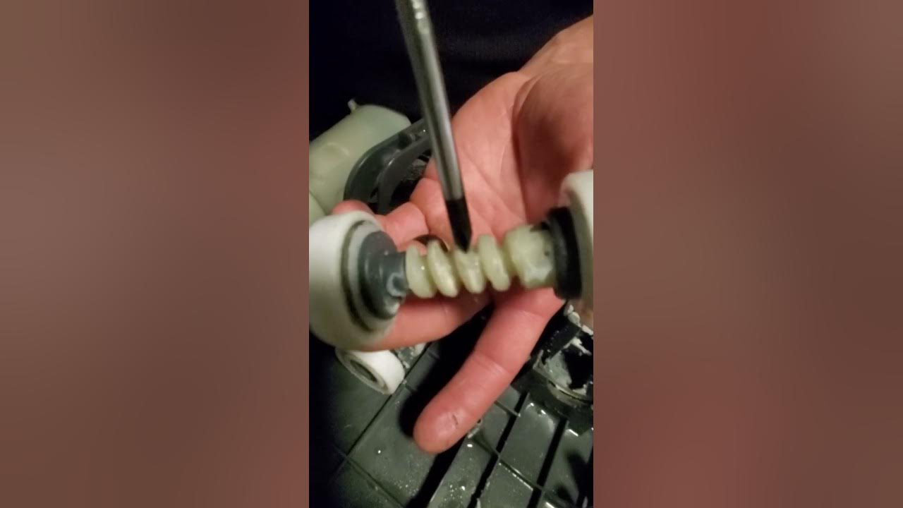 Aquafysh ELF08 robotic pool cleaner repair video. YouTube