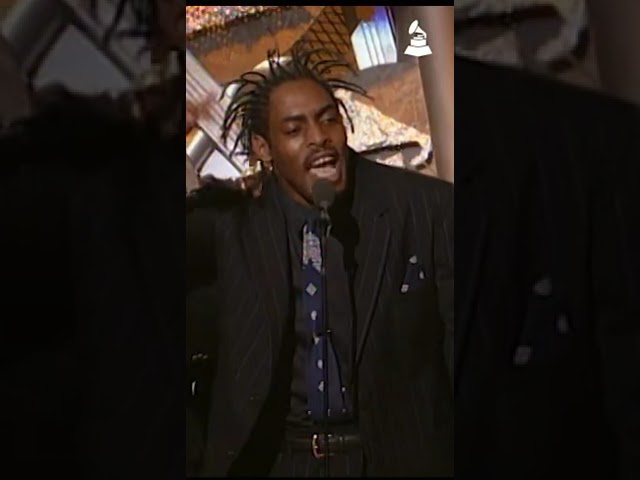 Mira #GRAMMYRewind ⏪️ #Coolio wins his first GRAMMY in 1996 for "Gangsta's Paradise." en YouTube Mira #GRAMMYRewind ⏪️ #Coolio wins his first GRAMMY in 1996 for "Gangsta's Paradise." en YouTube