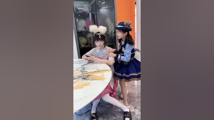 Tang Wutong accidentally fell and got hurt! Fortunately, Tang Laoliu showed up in time!#斗罗大陆 #唐舞桐