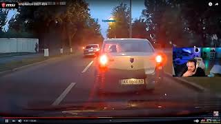 Elraen Car Crash Complation Serisini Araba Kazalarını İzliyor