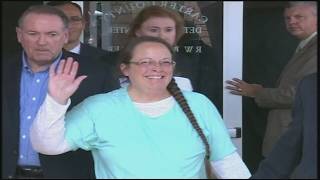 Former Kentucky clerk sued after allegedly transferring property to avoid paying same-sex couple