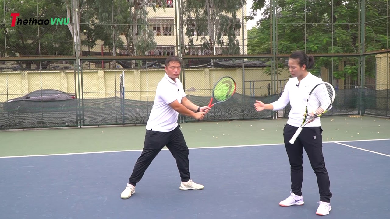 Tennis cơ bản: Kĩ thuật đánh bóng trái tay