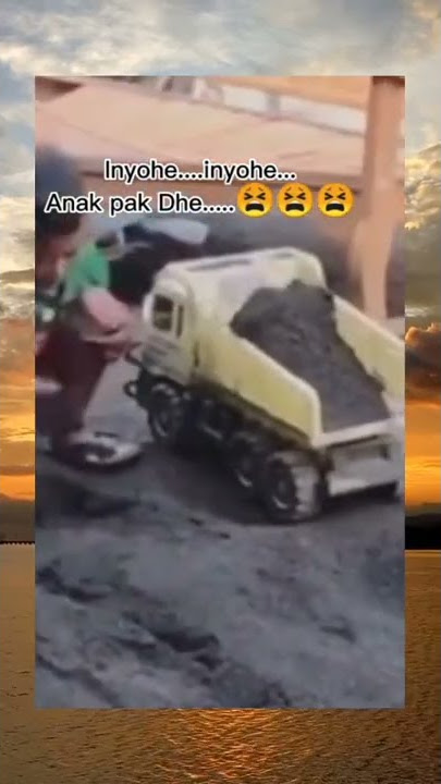 anak pakde gak tuh🗿 #indonesia #world #funny #video #youtubeshorts #lucu #videolucu #ngakak #kocak