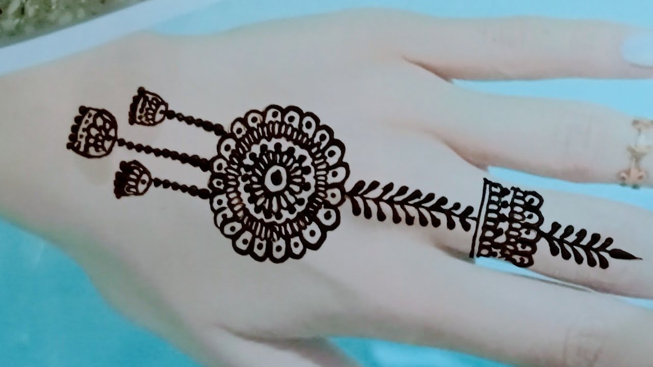 Mehandi Bat Stylish back hand mehandi design..#Latest Arabic mehandi design ...