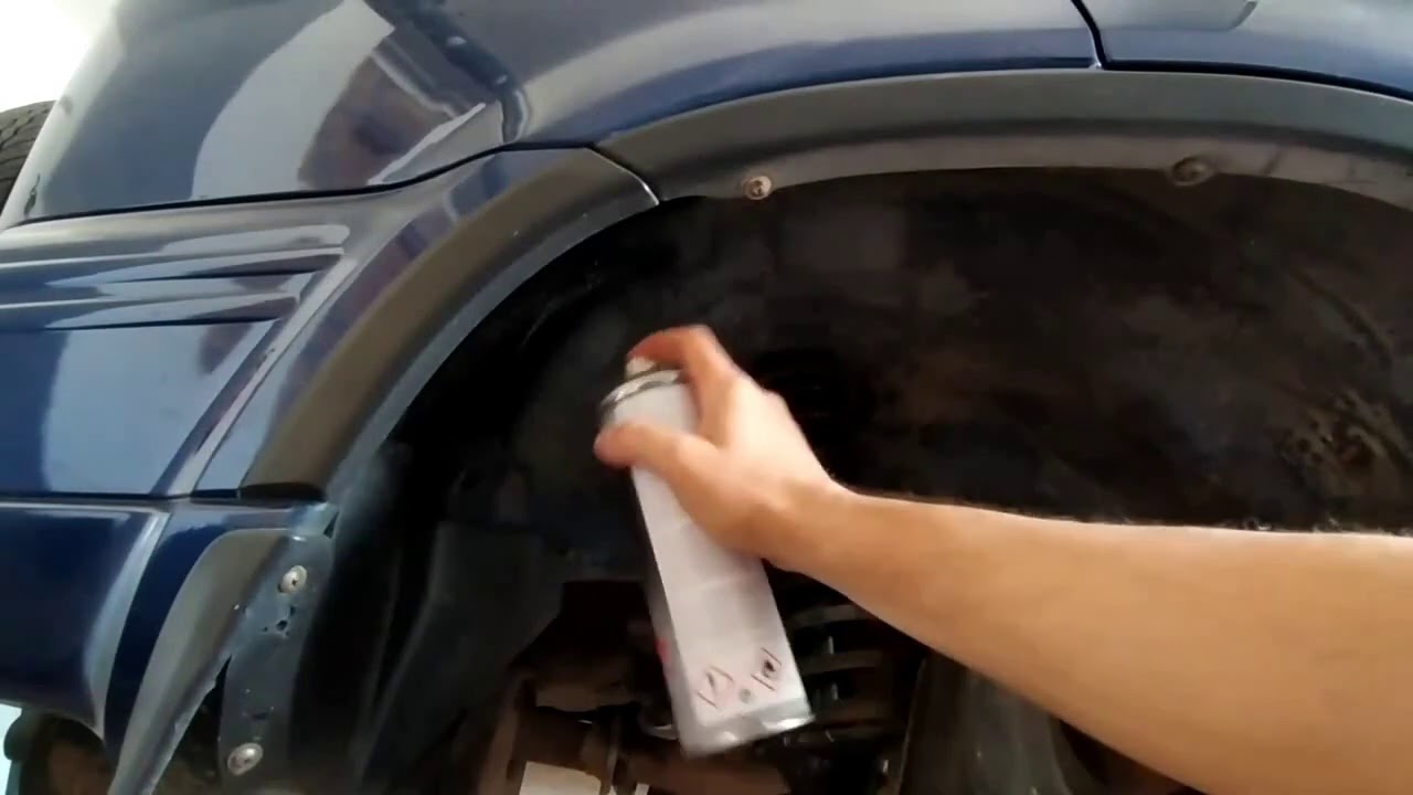 TUTORIAL/Como echar pintura antigravilla en un Honda CRV RD1 del 98. 