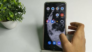 How to set default font size in Realme C35