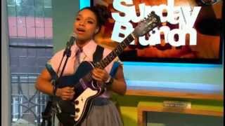 Is Your Love Big Enough? - Lianne La Havas 'Sunday Brunch' 15th July 2012