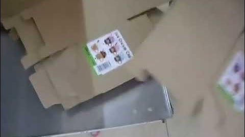 Paper carton card top high speed automatic labeling machine testing video