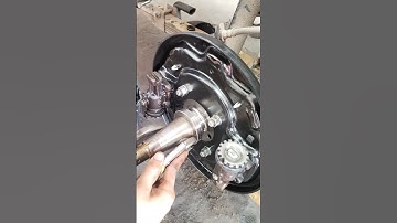 how to fting a front wheel bearing cup isuzu Nkr truck shot video viral