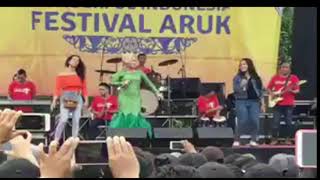 Sabda Cinta - Iyeth Bustami feat Puput with OM 99 BAND, WONDERFUL INDONESIA. #99BAND