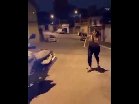 Die Frau macht