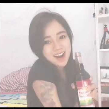 Story wa keren wanita pemabuk