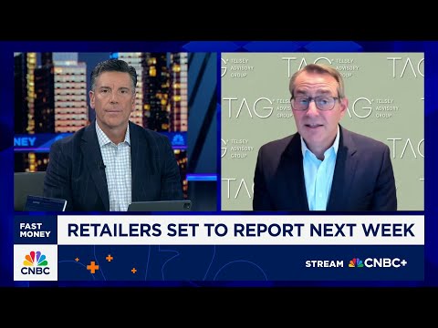 Shift in the consumer is still in Walmart's favor, says Telsey's Joe Feldman