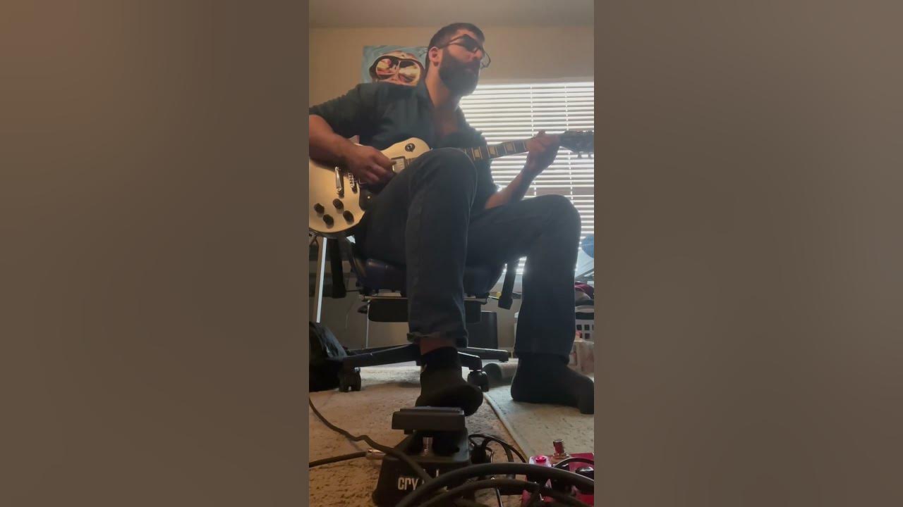 First day trying Scuttle Buttin’ by Stevie Ray Vaughan. Def need to work some things out tho