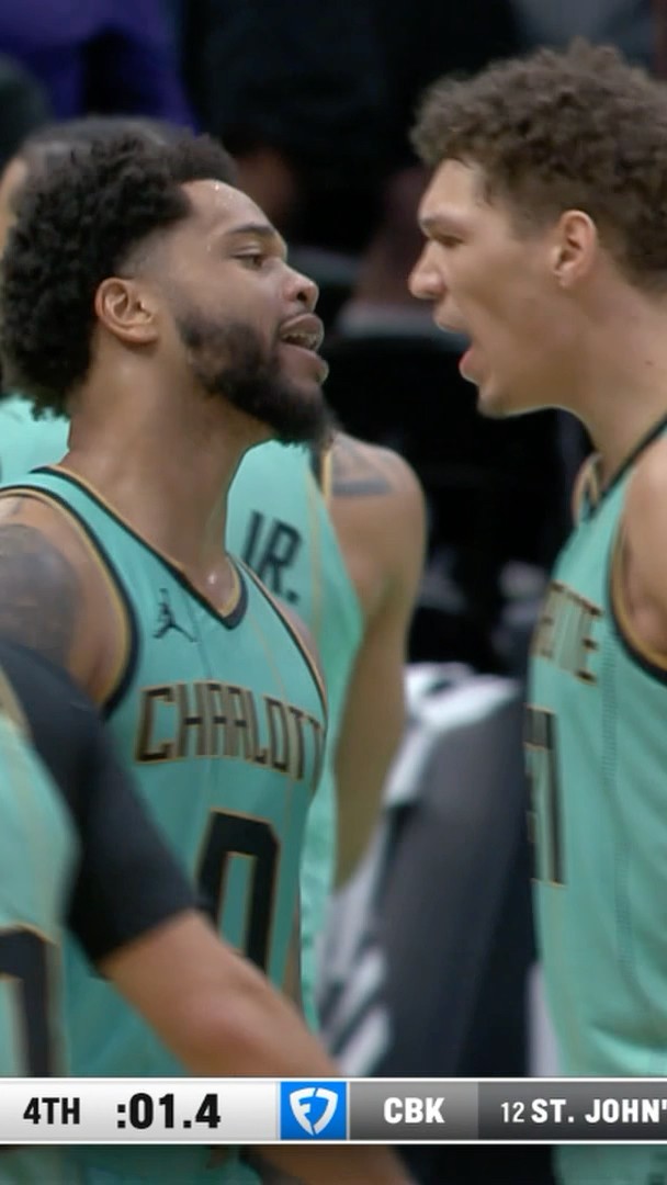 WILD SEQUENCE to end Hornets vs Spurs! ?