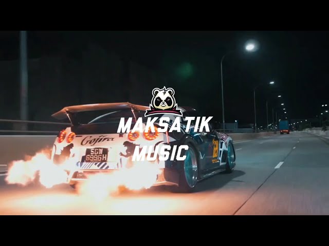 Tonton video musik {trackName} dari {artistName}