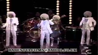 The Undisputed Truth - Smiling Faces.Live TV Performance 1975 chords