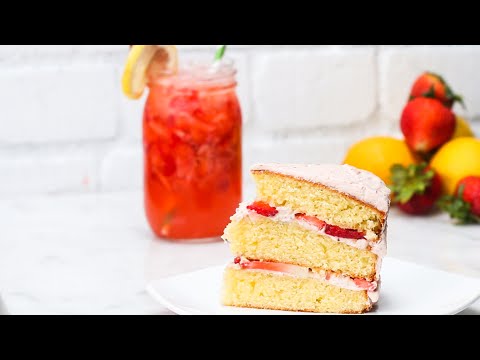 Strawberry Lemonade Cake