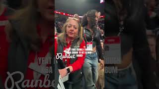 YEAT FAN RUNS PASSED SECURITY TO GET ALBUM SIGNED #yeat #adl